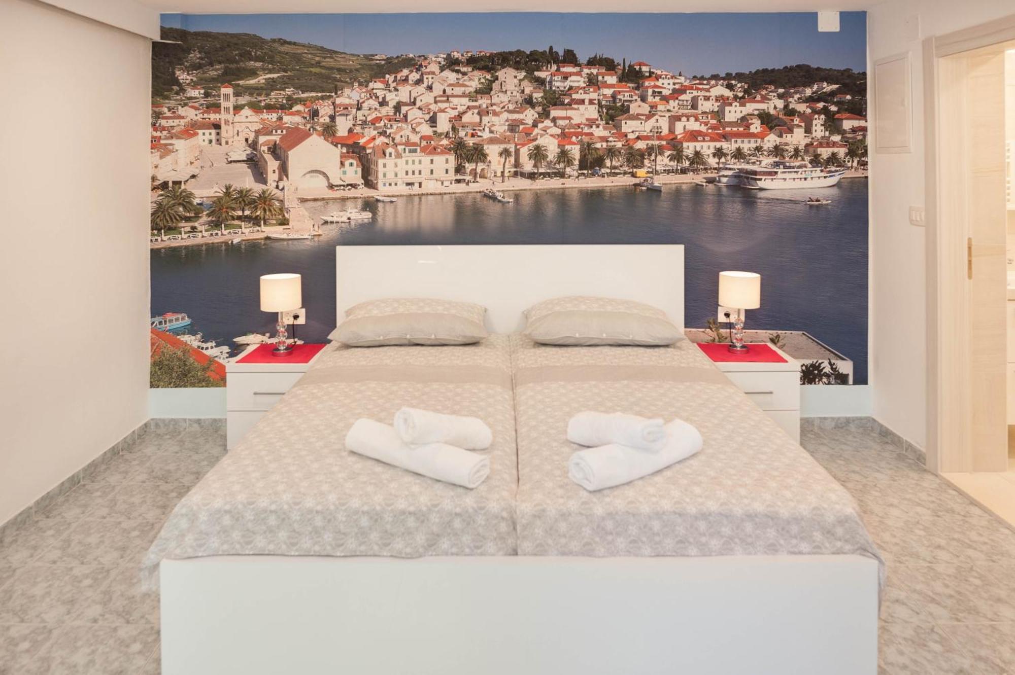 Apartments Majic 2 Хвар Екстериор снимка