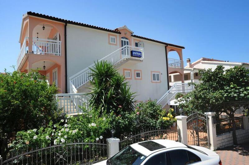 Apartments Majic 2 Хвар Екстериор снимка